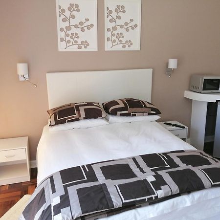 Easy Inn Guesthouse Велком Екстериор снимка