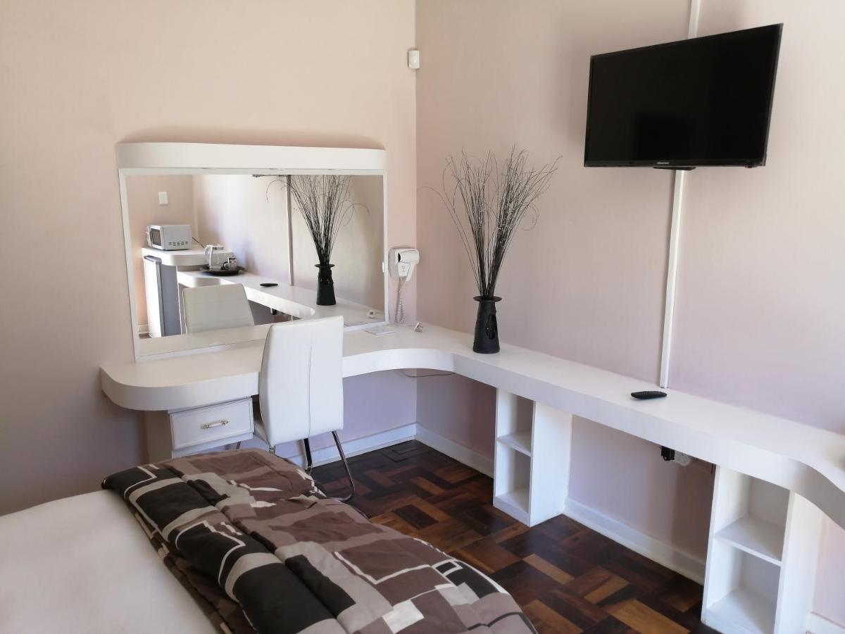 Easy Inn Guesthouse Велком Екстериор снимка