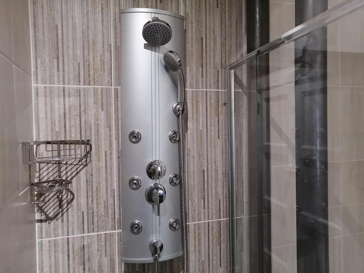 Easy Inn Guesthouse Велком Екстериор снимка