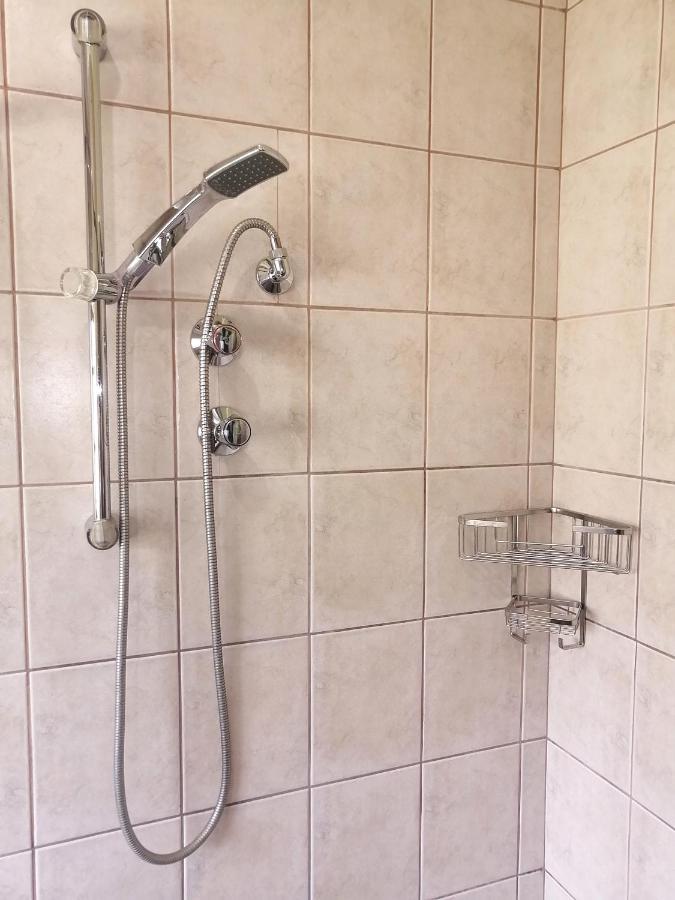 Easy Inn Guesthouse Велком Екстериор снимка