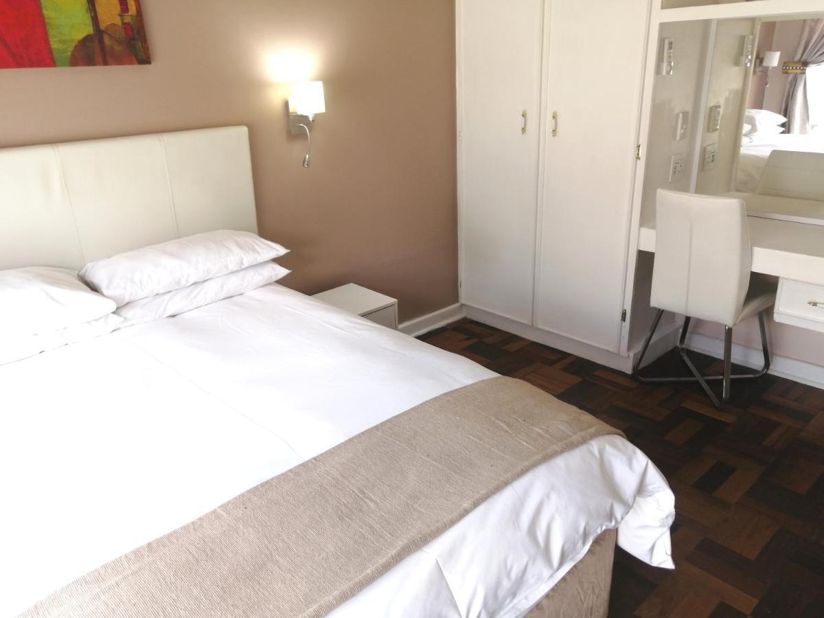 Easy Inn Guesthouse Велком Екстериор снимка