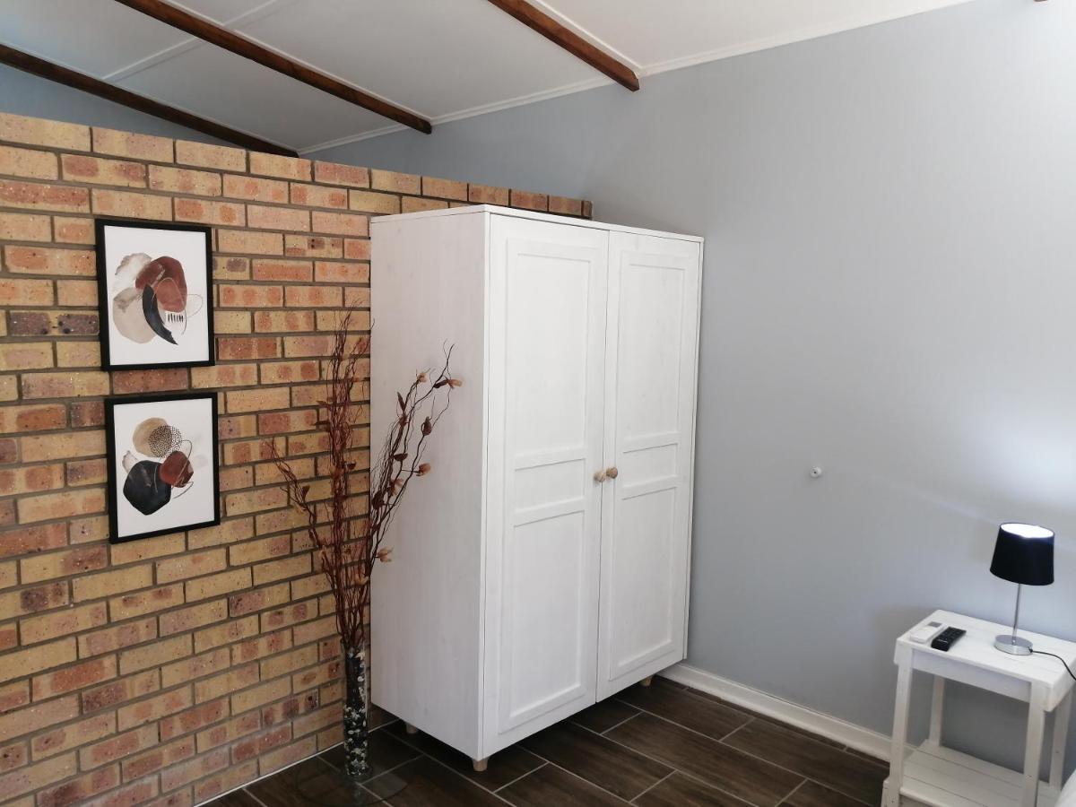Easy Inn Guesthouse Велком Екстериор снимка