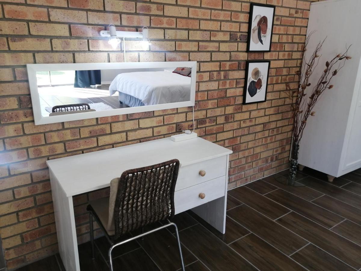 Easy Inn Guesthouse Велком Екстериор снимка