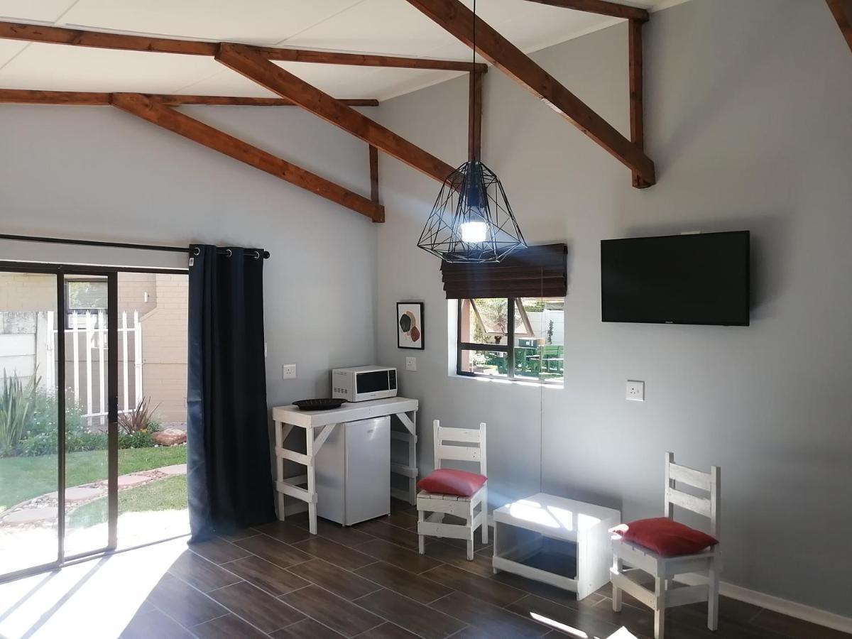 Easy Inn Guesthouse Велком Екстериор снимка