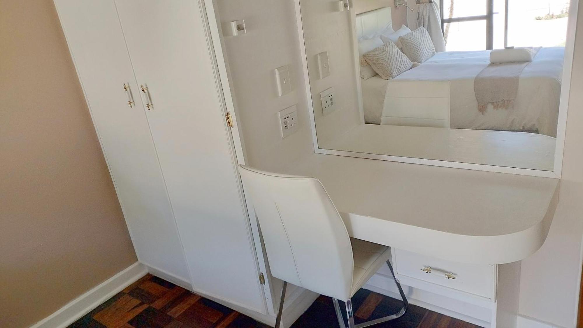 Easy Inn Guesthouse Велком Екстериор снимка